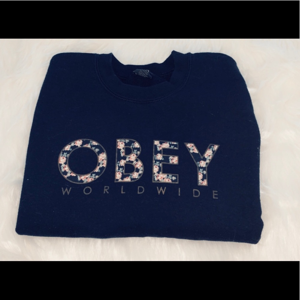 OBEY SWEATSHIRT